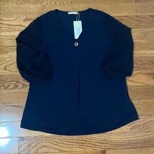 Bebonnie Women’s Navy Pullover Blouse with Sheer 3/4 Sleeves. Size Large.